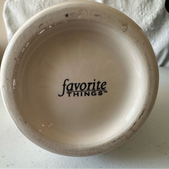 FAVORITE THINGS Leaf and Woodland Animals Soap Dispenser - Picture 4 of 4